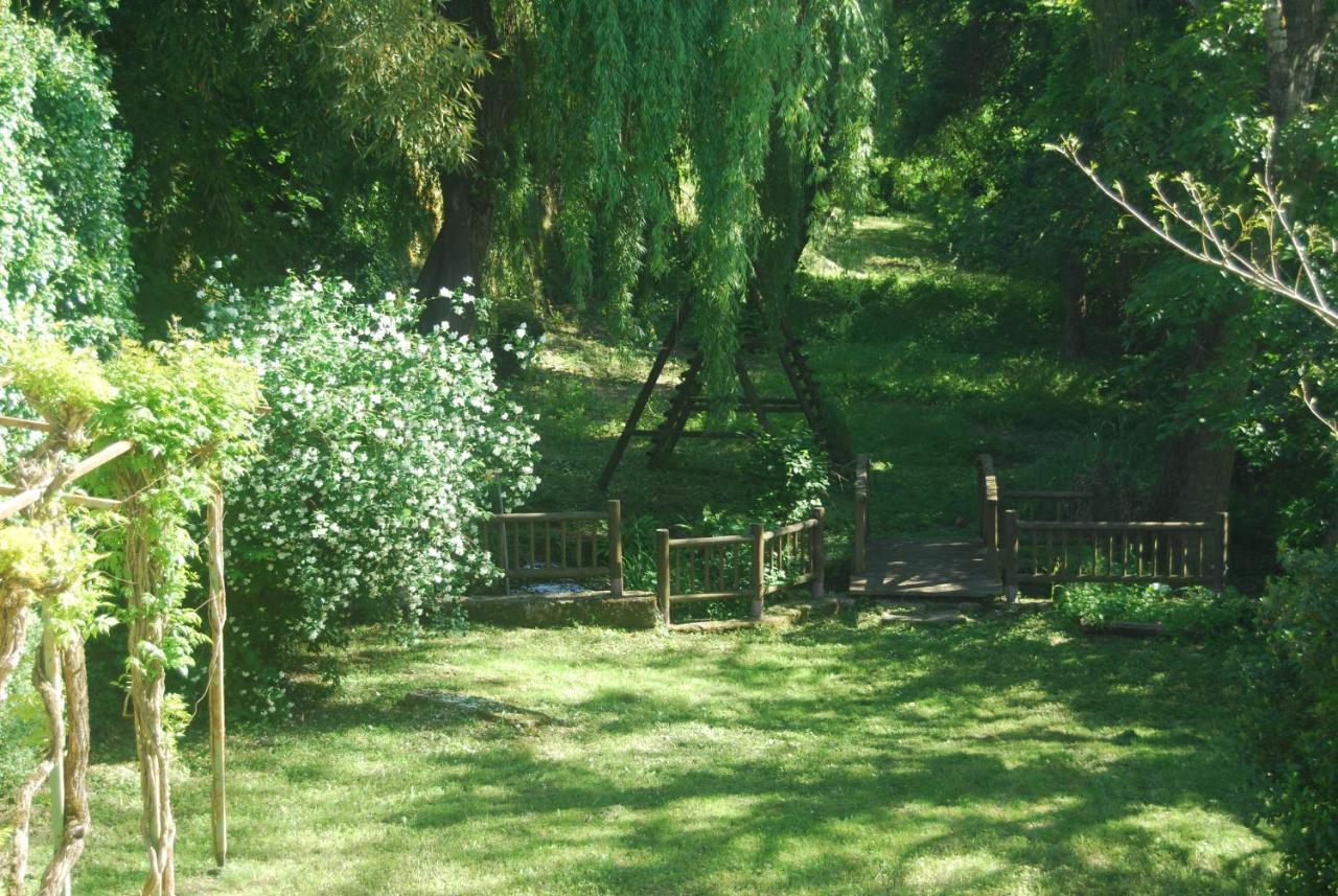 Bed and Breakfast Au son de l Angelus à Moncrabeau Extérieur photo